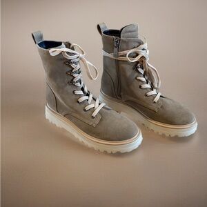 Kenneth Cole Taupe Lace-Up Moto Boots